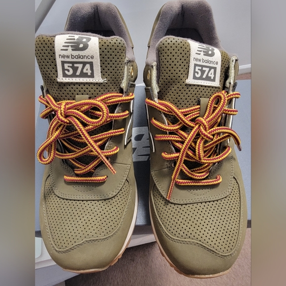 Mens new balance sneakers - Picture 6 of 8